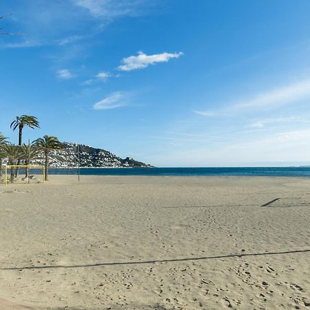 Apartamentos Sonido De Mar Росес Екстериор снимка